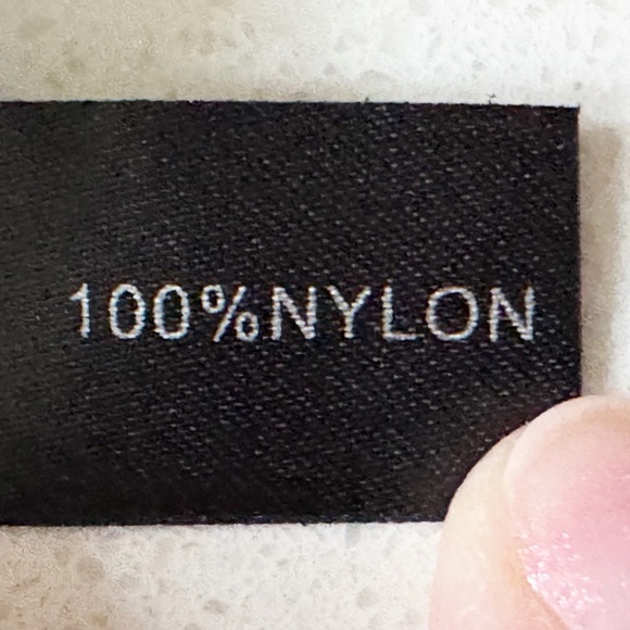 La Perla Black Mesh Storage Bag - Picture 3 of 5